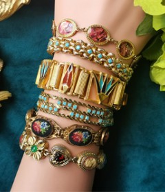 Bracelets & Bangles