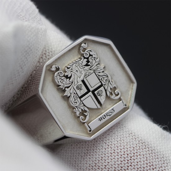 Personalized Family Crest Coat of Arms Badge Wax Seal Signet Sterling Silver 18kt Gold Engraved Ring Personalized Family Crest Coat of Arms Badge Wax Seal Signet Sterling Silver 18kt Gold Engraved Ring