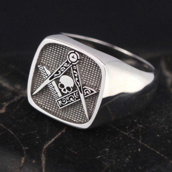 Mason Widow`s Son Skull and Bones Freemason Masonic Sterling Silver Ring Mason Widow`s Son Skull and Bones Freemason Masonic Sterling Silver Ring